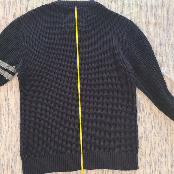American eagle xl waffle sweater dark navy (almost black) with grey arm strips - Picture 8 of 8